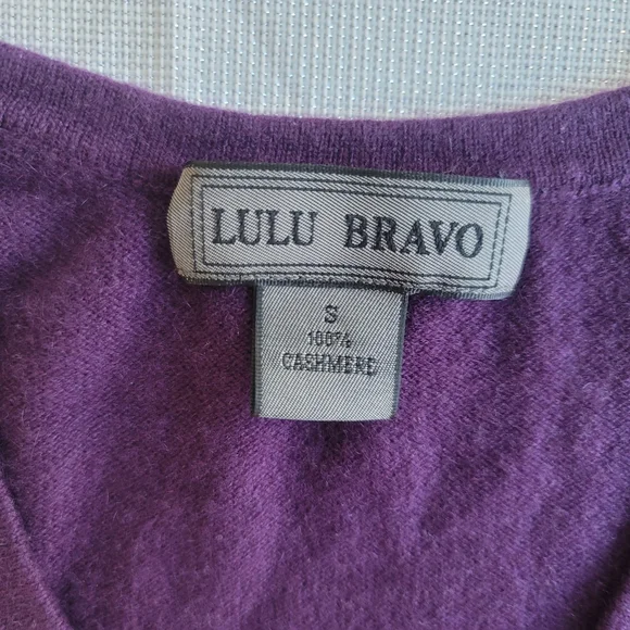 Vintage Lulu Bravo Purple Women's 100 % Cashmere Sweater in Size S - Picture 5 of 8